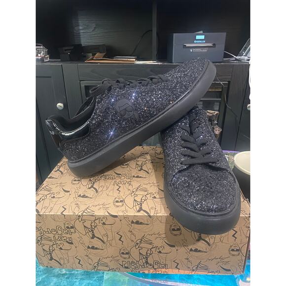 Karl Lagerfeld Paris Men\'s Black Logo Glitter Sneakers